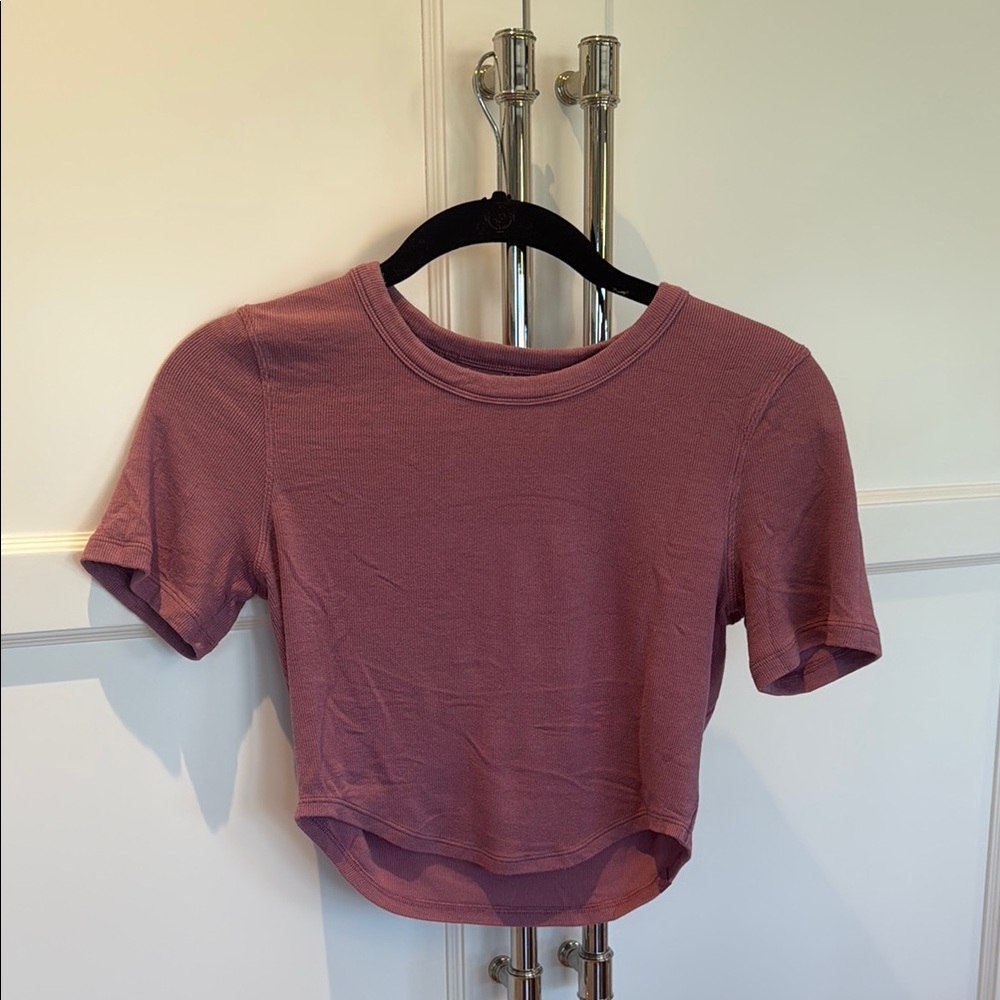 Lululemon Athletica Pink Crop T-Shirt Short Sleeve